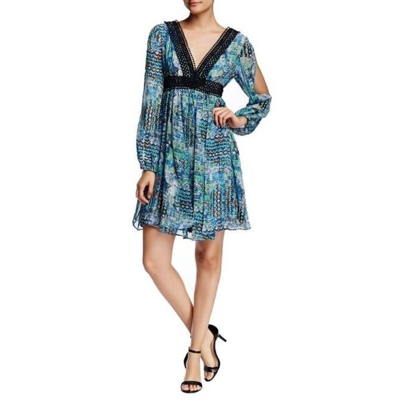 Betsey Johnson Dress Cold Shoulder Crochet Trim 4 - Picture 1 of 8